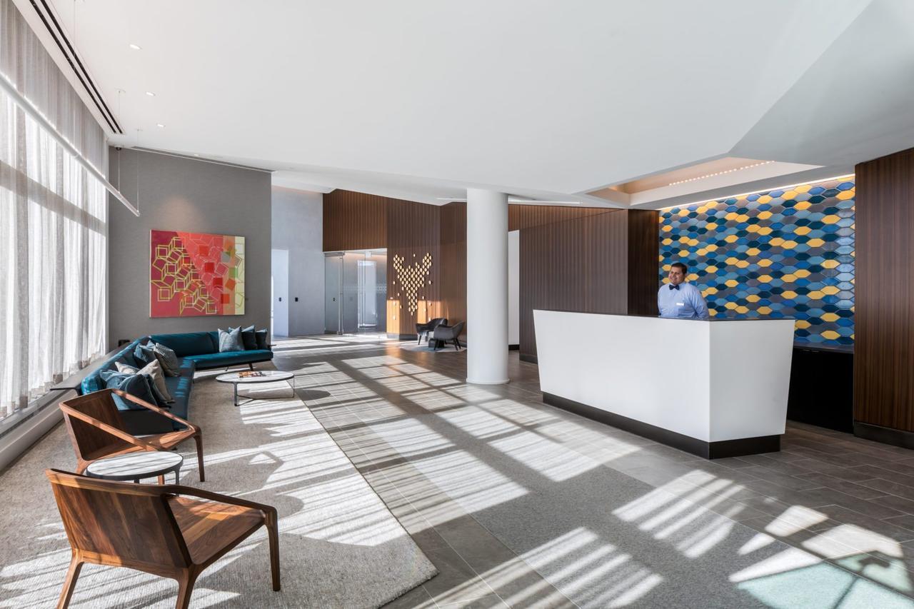 Deedee'S Sky Rise Apartments At Newport II Jersey City Eksteriør billede