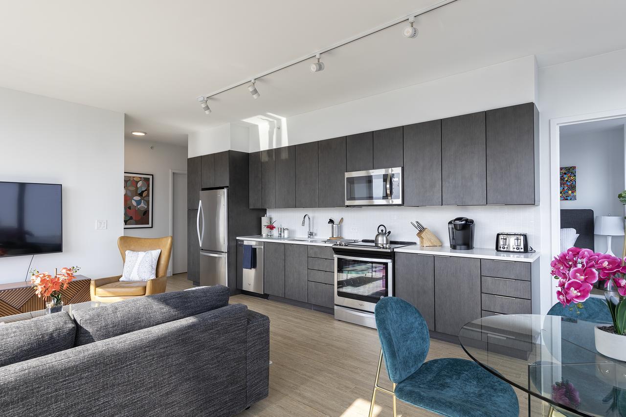Deedee'S Sky Rise Apartments At Newport II Jersey City Eksteriør billede